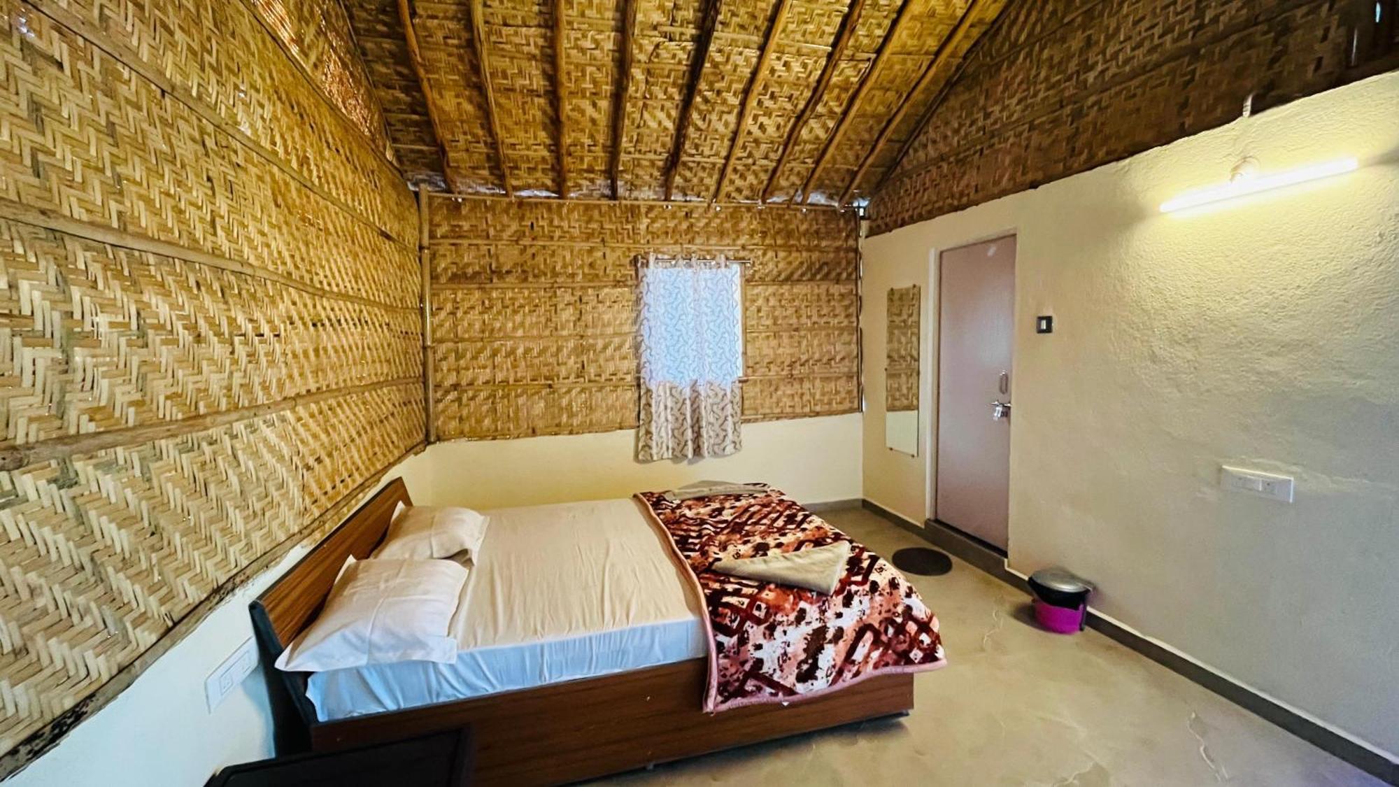 Greenstone Resort Hampi Exterior photo